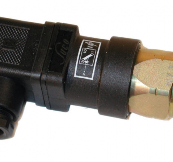PRESSURE SWITCH 0184458033SP06 10BAR 1/4 SUCO
